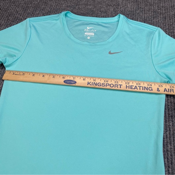 Nike Better World Dri-Fit Shirt Women’s Size XS - Picture 3 of 7